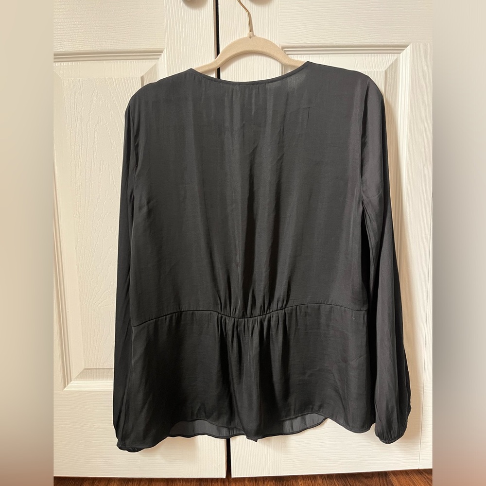 LOFT Black Covered Button Blouse Long Sleeve Size Medium Silk-like